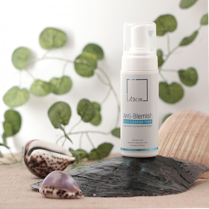 Anti-Blemish Face Cleaning Foam